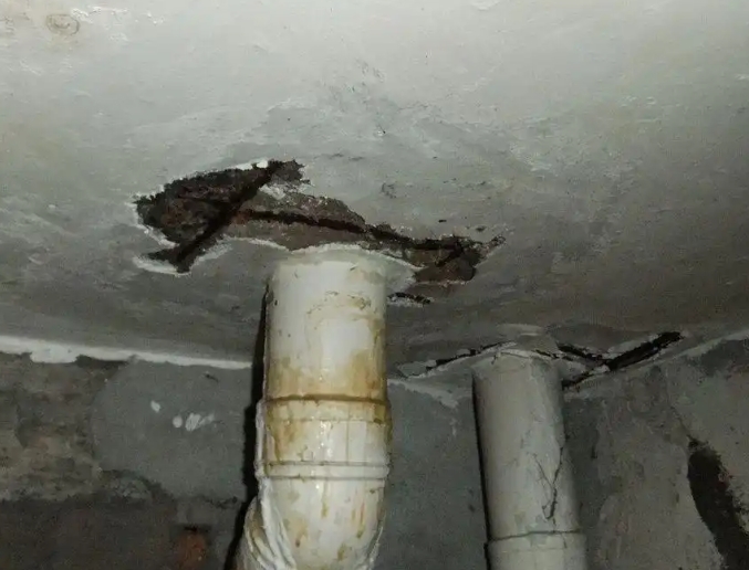 乌达卫生间漏水维修公司浅析乌达卫生间渗水维修的方法